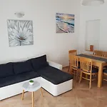 Andrea Ii Apartman *