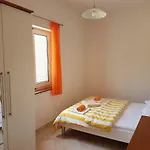 Apartman Andrea Ii *